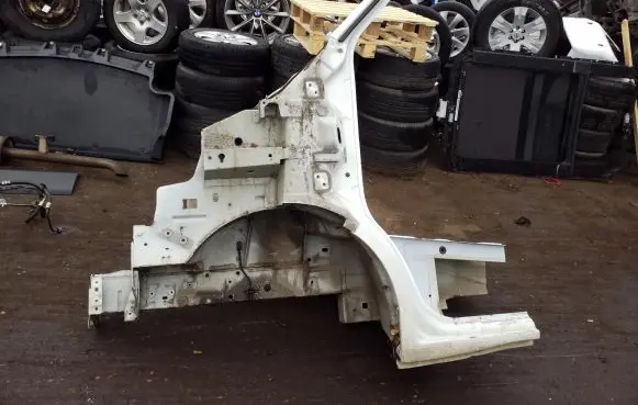 Front quarter panel