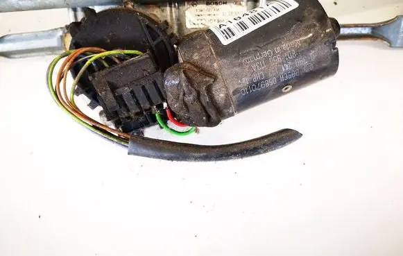 Audi A4 S4 B5 8D Wiper motor 0390241132 8d1955113a