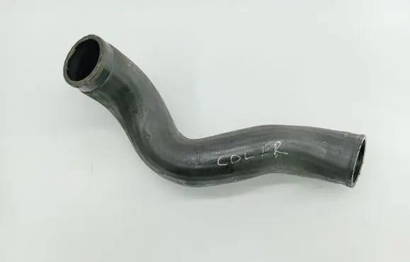 Volvo XC90 Intercooler hose/pipe