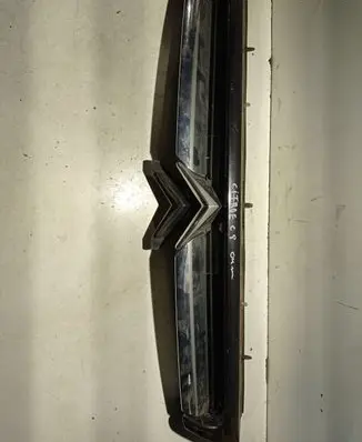 Front grill