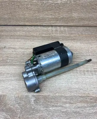 BMW X5 E53 Steering column adjust motor 6903945 0390201667