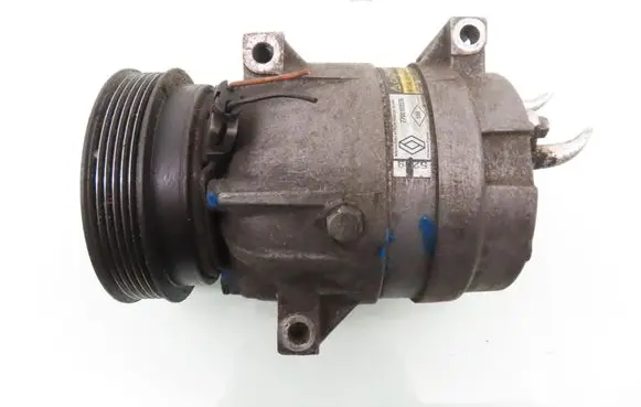 Renault Scenic I Air conditioning (A/C) compressor (pump) 7700103536