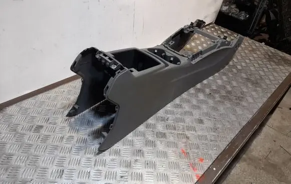 Audi Q5 SQ5 Center console 8R0864981