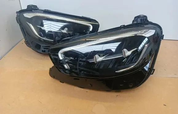 Mercedes-Benz E W213 Headlights/headlamps set 2139060705
