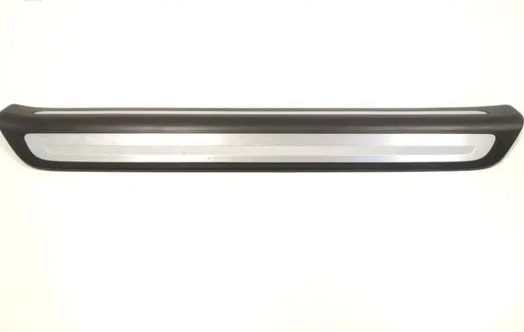 Audi Q3 8U Front sill trim cover 8U0853373 8U0853373A