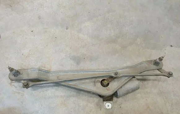Volkswagen Golf I Front wiper linkage 171