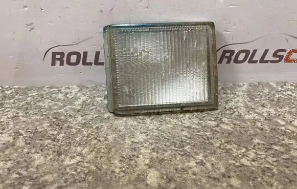 Volkswagen PASSAT B4 Front reflector 3A0941779 142477