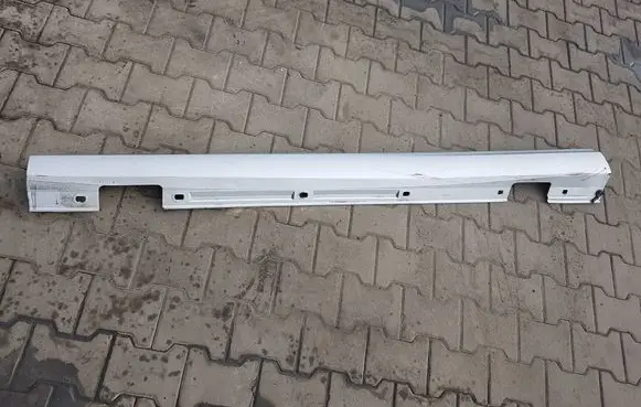 Mercedes-Benz B W246 W242 Foot area side trim 