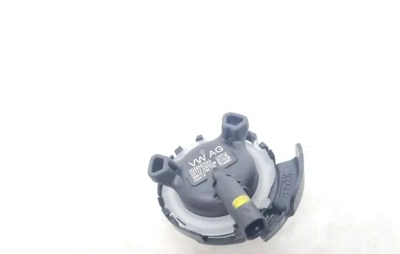 Skoda Octavia Mk3 (5E) Airbag deployment crash/impact sensor 3Q0959354A
