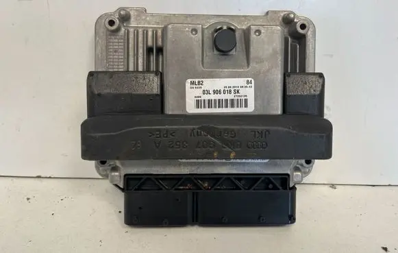 Audi A5 Sportback 8TA Engine control unit/module 03L906018SK