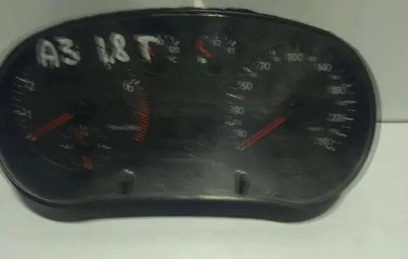 Audi A3 S3 8L Speedometer (instrument cluster) 8L0919860E 110008894002