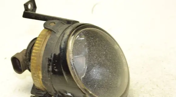Volkswagen Touran I Front fog light 1C032