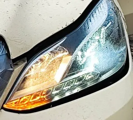 Mercedes-Benz E W212 Headlight/headlamp A2128204939 1EX1842 0116750