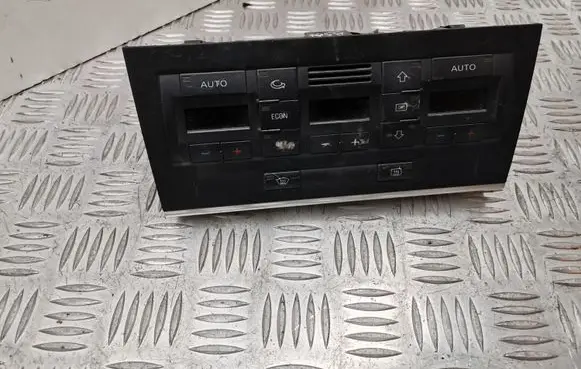 Audi A4 S4 B6 8E 8H Climate control unit 8E0820043