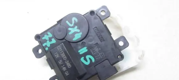 Suzuki SX4 S-Cross Air flap motor/actuator 113800-3840