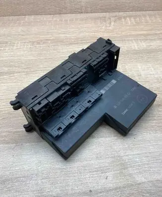 Mercedes-Benz E W210 Fuse module 0225455332 309872