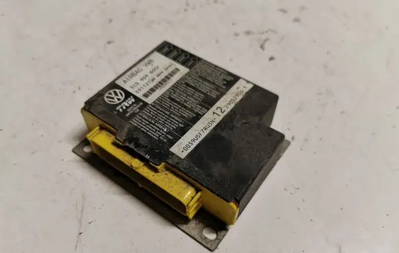 Volkswagen PASSAT B6 Airbag control unit/module 3C0909605F