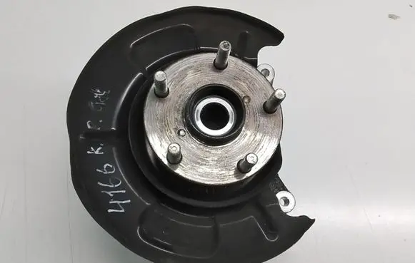 Subaru Forester SK Rear wheel hub 28411FN050