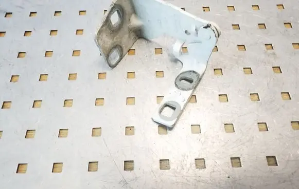 Opel Vivaro Engine bonnet/hood hinges
