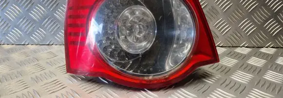 Volkswagen Jetta V Rear/tail lights 1K5945095G 983131