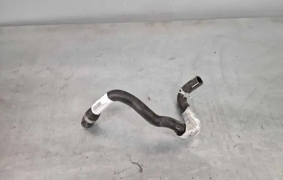 Volvo XC90 Engine coolant pipe/hose 31368146
