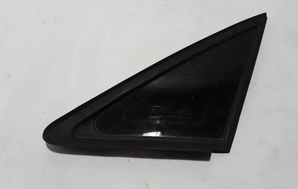 Audi A3 S3 8V Rear side window