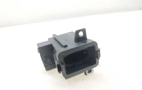 Audi A4 S4 B8 8K Ignition lock 8K0909131D 3330430101 1110730144185022