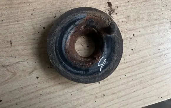 Volkswagen Tiguan Rear coil spring rubber mount 1K0512297D
