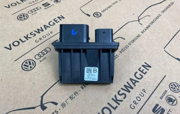 Audi Q3 8U Other control units/modules 7N0941329