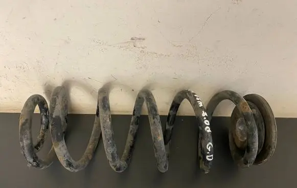Seat Leon (1P) Rear coil spring 3C0511115M