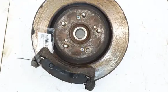 Honda CR-V Front wheel hub spindle knuckle