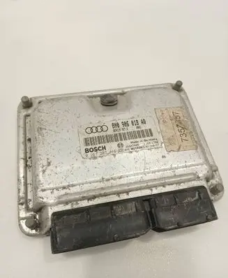 Audi TT Mk1 Engine control unit/module 8N0906018AQ 26SA7806 0261207446