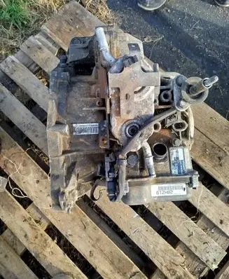 Peugeot 607 Automatic gearbox 20HZ19 19000064 4HP20