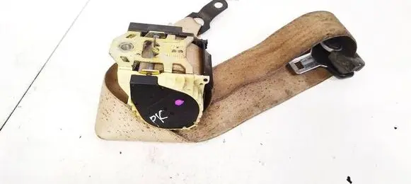 BMW X5 E53 Front seatbelt 825897110