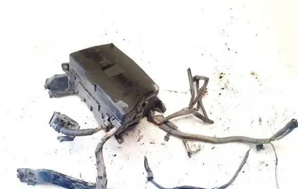 Toyota Auris 150 Fuse box set