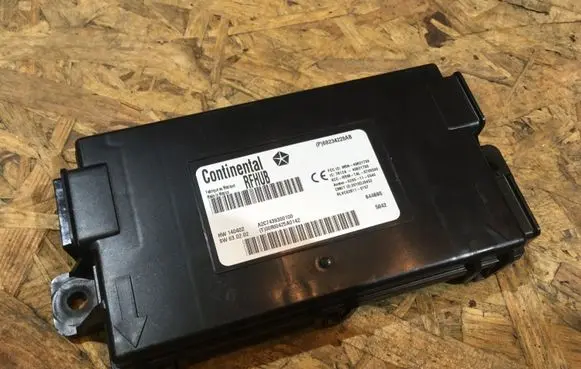 Dodge Challenger Keyless (KESSY) go control unit/module 68234228AB