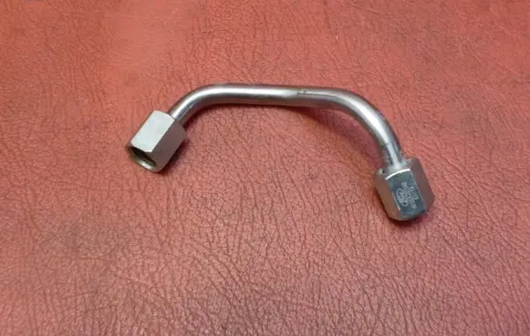 Ford Focus Fuel injector supply line/pipe H6BG9J323AB
