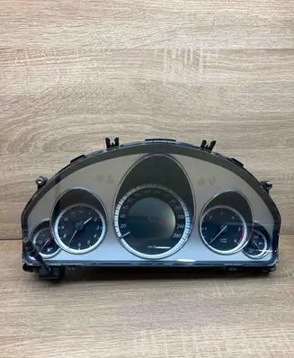 Mercedes-Benz E W212 Speedometer (instrument cluster) A2129003010 A2C53257171