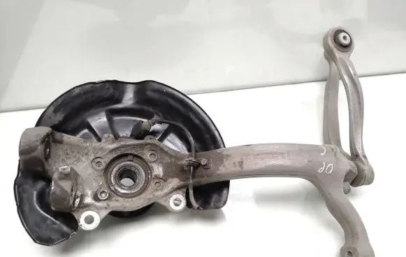 Audi A6 S6 C6 4F Front wheel hub spindle knuckle 4f0407242k 4E0927804D 4f0258