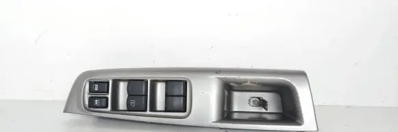 Subaru Impreza III Electric window control switch 94266FG030