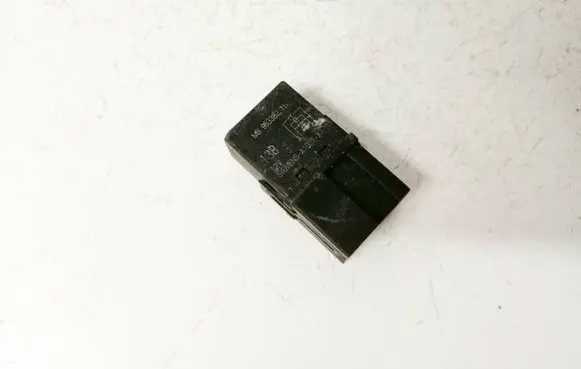 Volvo S40, V40 Other relay mb953382 mb95338211