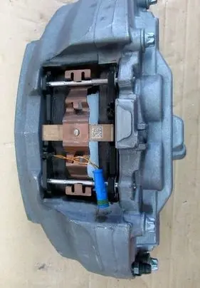 Rear brake caliper