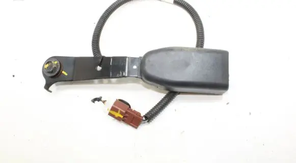 Honda CR-V Front seatbelt buckle 6080168