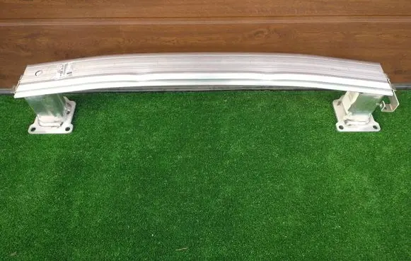 Opel Crossland X Front bumper support beam 9810976080