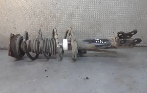 Mercedes-Benz B W245 Front shock absorber with coil spring 