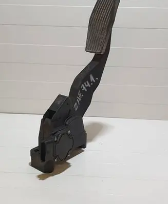 Opel Zafira A Accelerator throttle pedal 0281002298 28504842 90581208