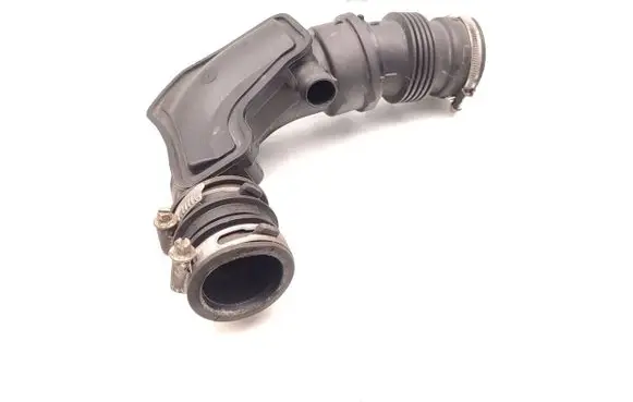 Ford Fiesta Air intake hose/pipe