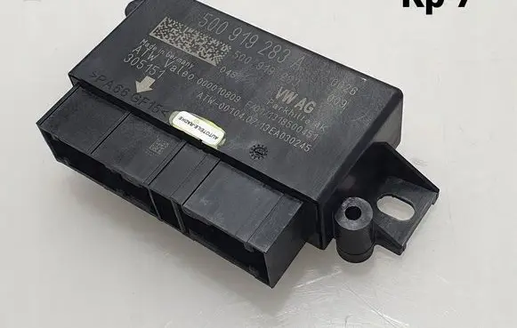 Audi A3 S3 8V Parking PDC control unit/module 5Q0919283A