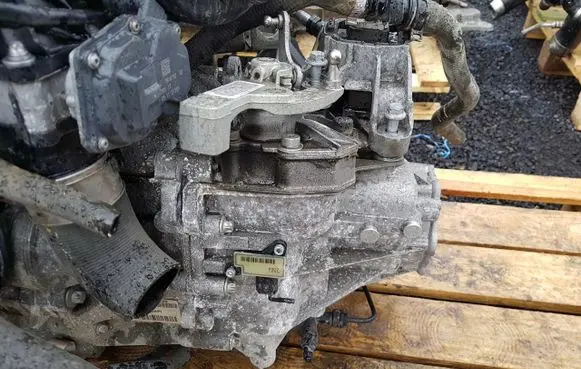 Mini One - Cooper Clubman R55 Manual 5 speed gearbox 7610160
