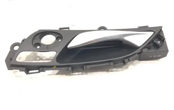 Hyundai i40 Front door interior handle 25111-72801